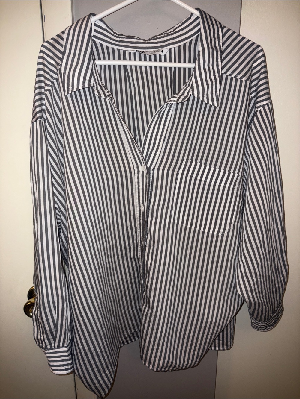 Zara size M Women's Black & White Striped Button-Down Shirt